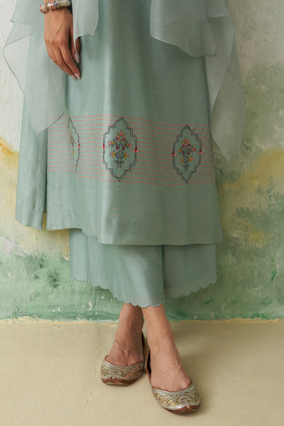 AQUA CHANDERI KASHMIRI EMB. KURTA SET (3 PCS)