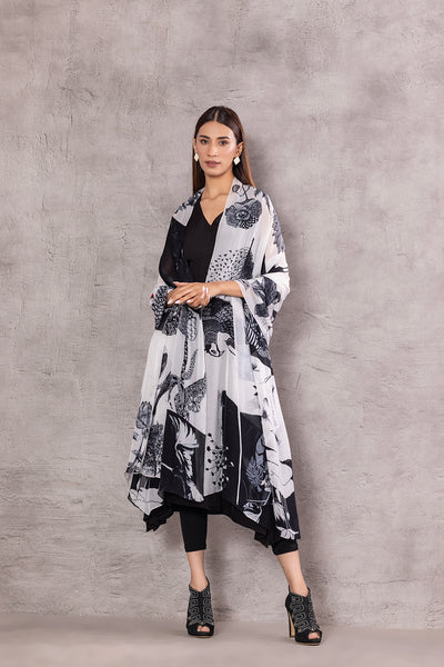 BLACK CHIFFON SLEEVELESS KURTA PAIRED WITH MONOCHROME CHIFFON PRINTED DUPATTA (BW-10)