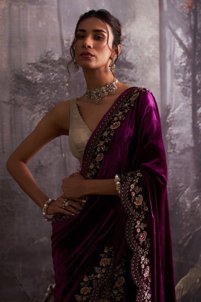 BROWN CRUSH ORGANZA TISSUE EMBROIDERED SAREE WITH SILVER TISSUE UNSTITCHED BLOUSE PIECE WITH PURPLE VELVET EMBROIDERED DUSHALA (4 PCS)