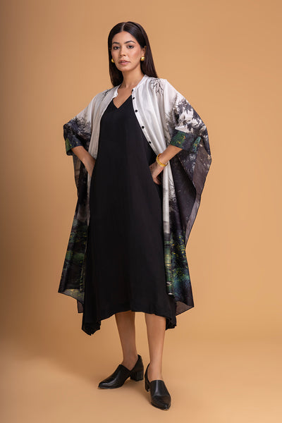 BLACK & WHITE CHANDERI PRINTED KAFTAAN (1 PC)
