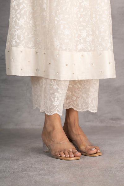 IVORY CHANDERI CHIKANKARI TUNIC (1 PC)