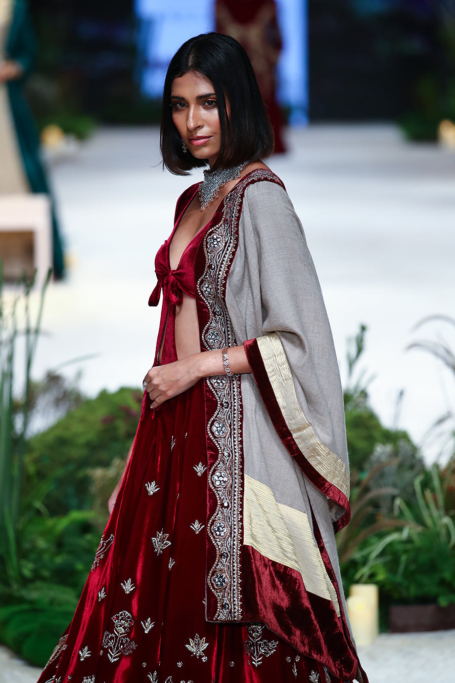 Aasvaa Fashion Velvet Embroidery Lehenga Choli in Maroon #Velvet, #Aff,  #Fashion, #Aasvaa, #Embroidery #AFF | Indian wedding lehenga, Fashion,  Indian lehenga choli