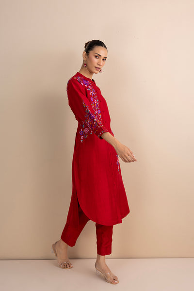 RED EMBROIDERED KURTA SET (2 PCS)