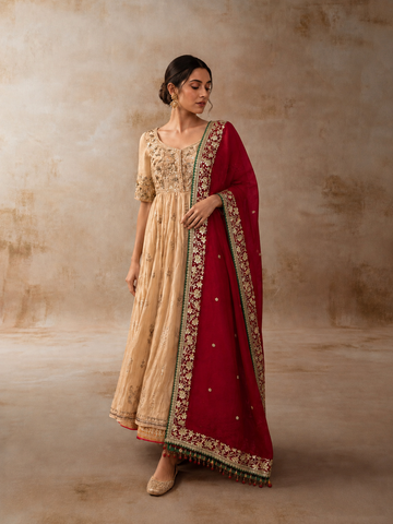 RED GGT TUSSAR EMBROIDERED DUPATTA