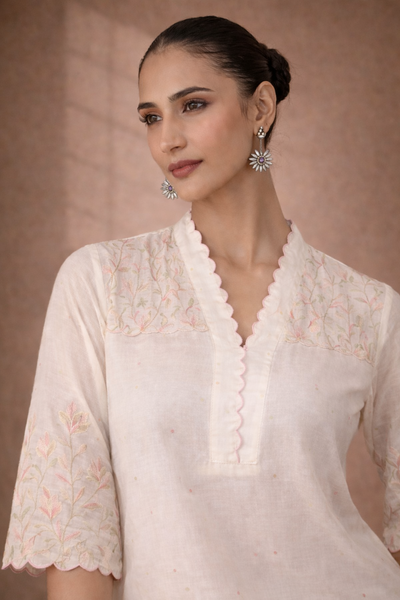 IVORY CHANDERI KURTA WITH PINK FLORAL EMBROIDERY AND SCALLOPED EDGES (Copy)