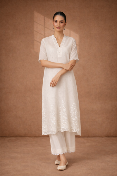 IVORY CHANDERI KURTA WITH DELICATE HAND EMBROIDERY