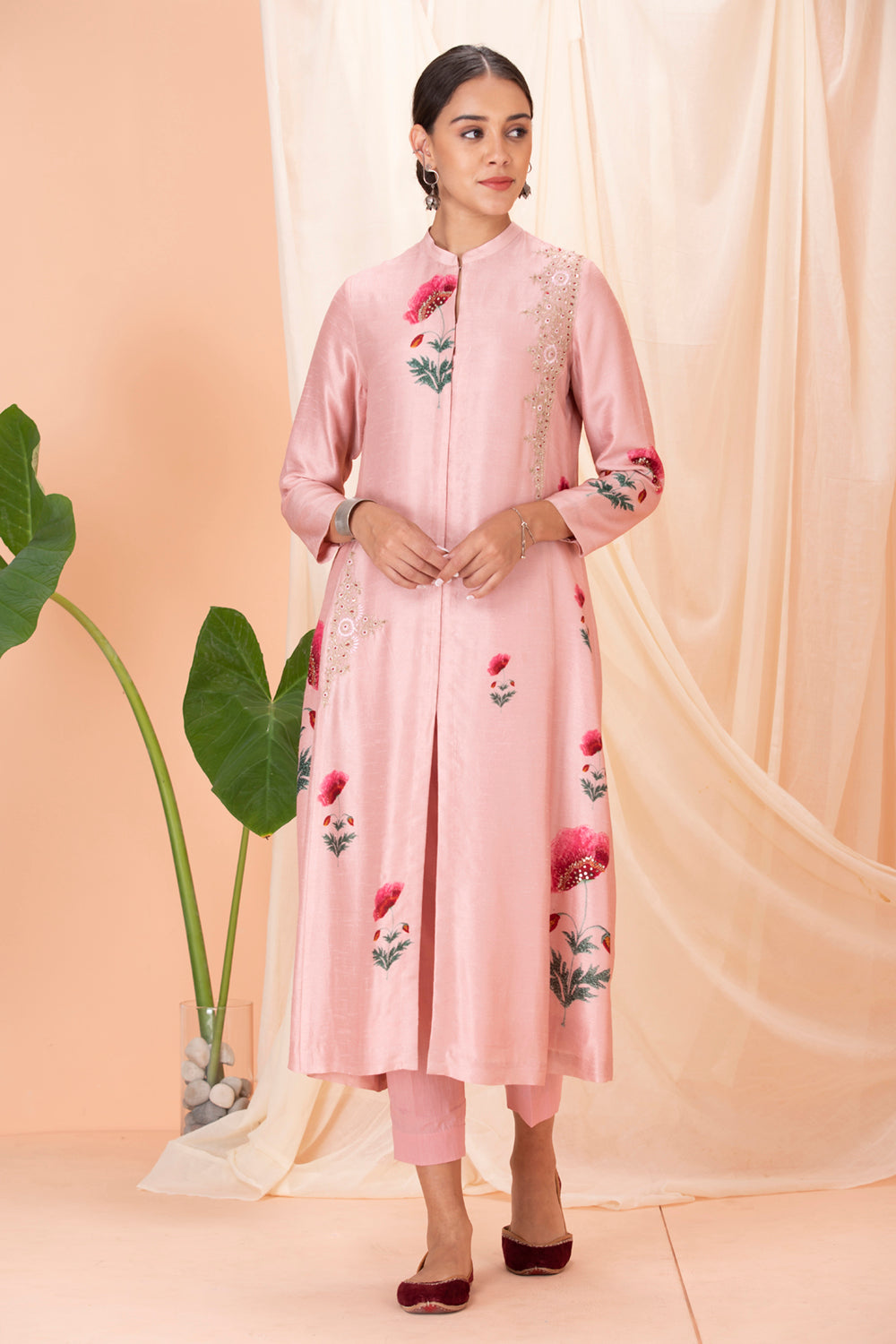 Maharani Pink Embroidered Kurti With Straight Pants Couple Matching Dress  at Rs 4799.00 | Chikan Embroidery Kurti, चिकन कुर्ती - Anokherang  Collections OPC Private Limited, Delhi | ID: 2849557429391