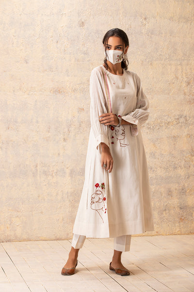 IVORY FLORAL ABSTRACT FACE EMBROIDERED TUNIC (F-03)