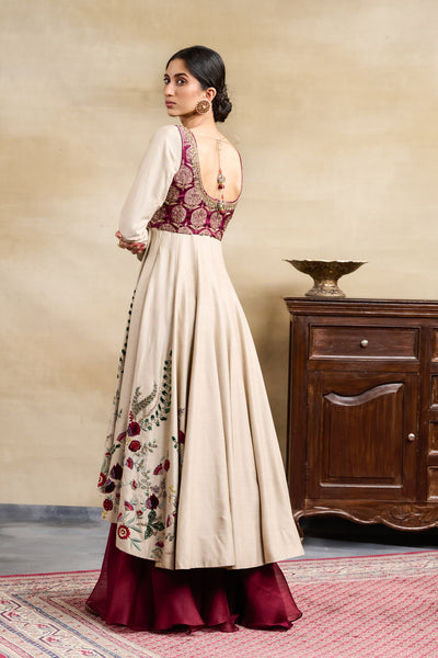 LIGHT GREY ANARKALI SET ( SK-39A)
