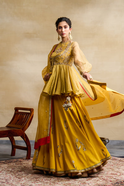 YELLOW COW WEAVED SKIRT SET ( FB-20)