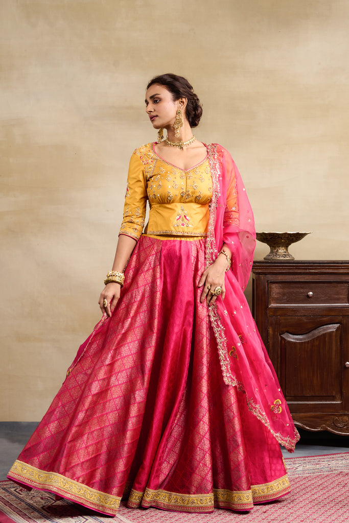 Brocade lehenga choli sale