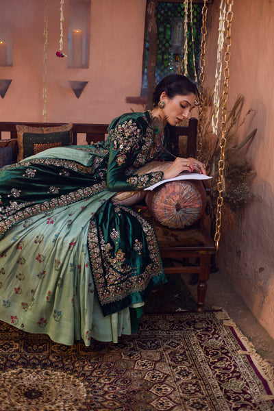 Kanika-S emerald silk velvet embroidered jacket set ( FB-24 )
