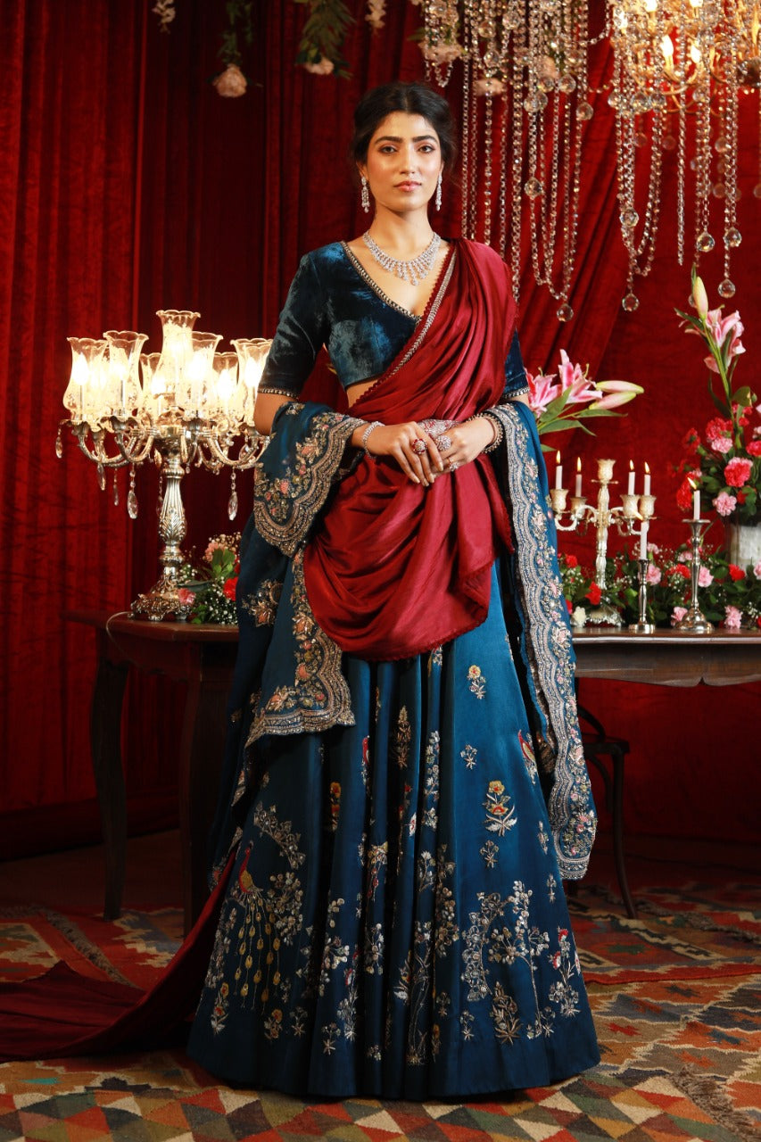 1001374 Elegant Pink And Navy Blue Dupatta With Goldan Resham Bold Motif  Silk Brocade Lehenga