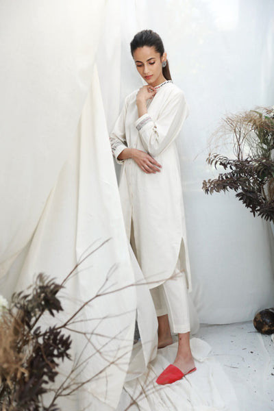 IVORY FRONT OPEN SHIRT DRESS/TUNIC WITH DELICATE THREAD EMBROIDERY ( ALFZ- 07A )